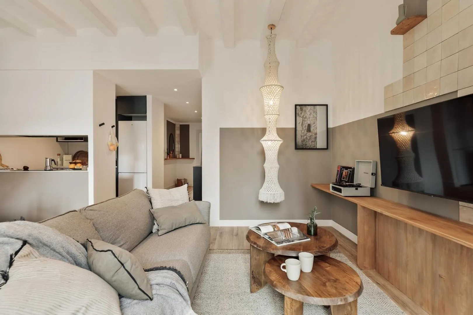 Orosi - 2 Bedrooms And Balcony In Poble Sec Barcelona 0*,